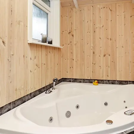 4 Star Holiday Home In Thisted * Norre Vorupor